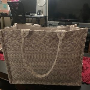 Woven handbag